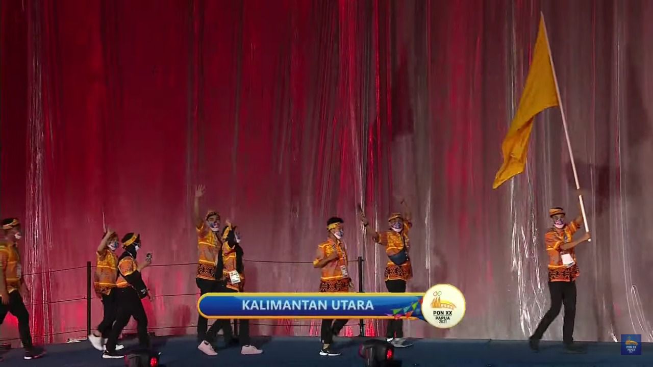 Kontingen Kaltara Tampilkan Batik dan Singal Khas Kaltara di PON Papua