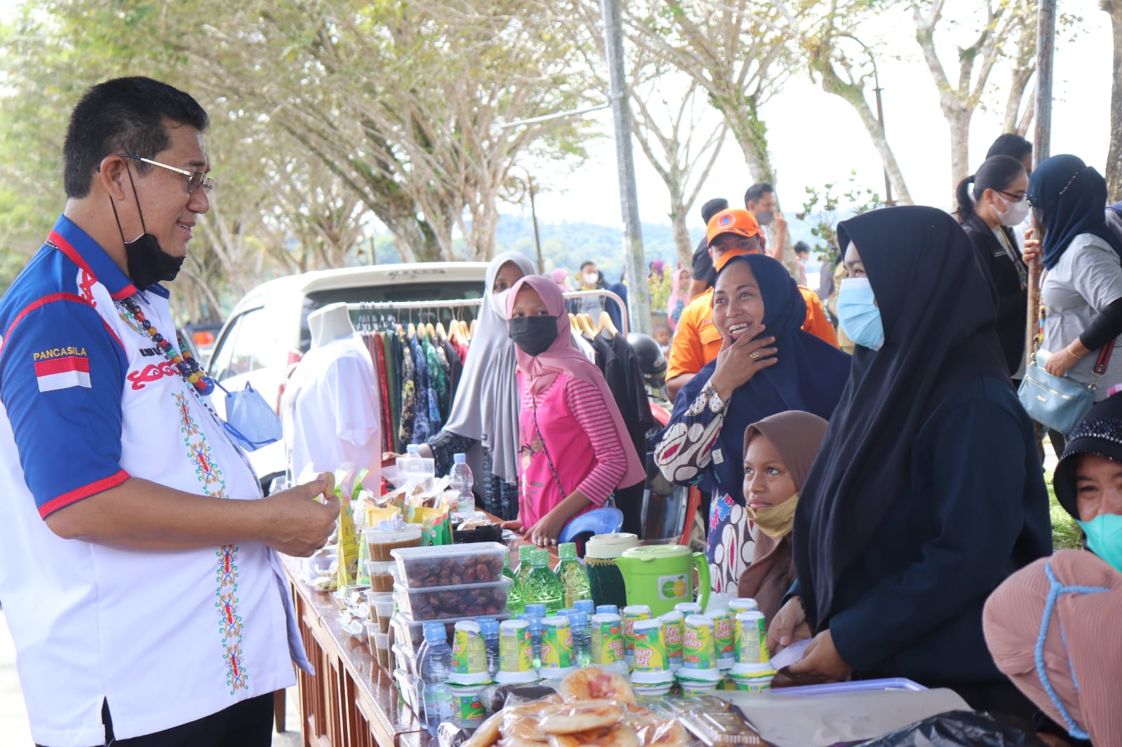 Sambangi Pelaku UMKM, Wagub Tekankan Penggunaan Bahan Pangan Lokal