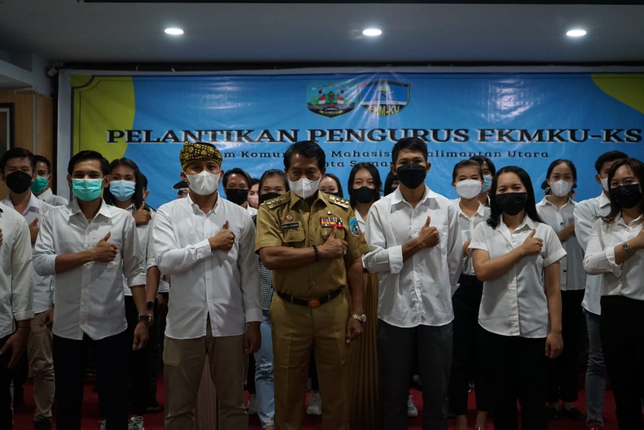 Gubernur Zainal Harap Mahasiswa Sampaikan Ide Kreatifnya ke Pemprov