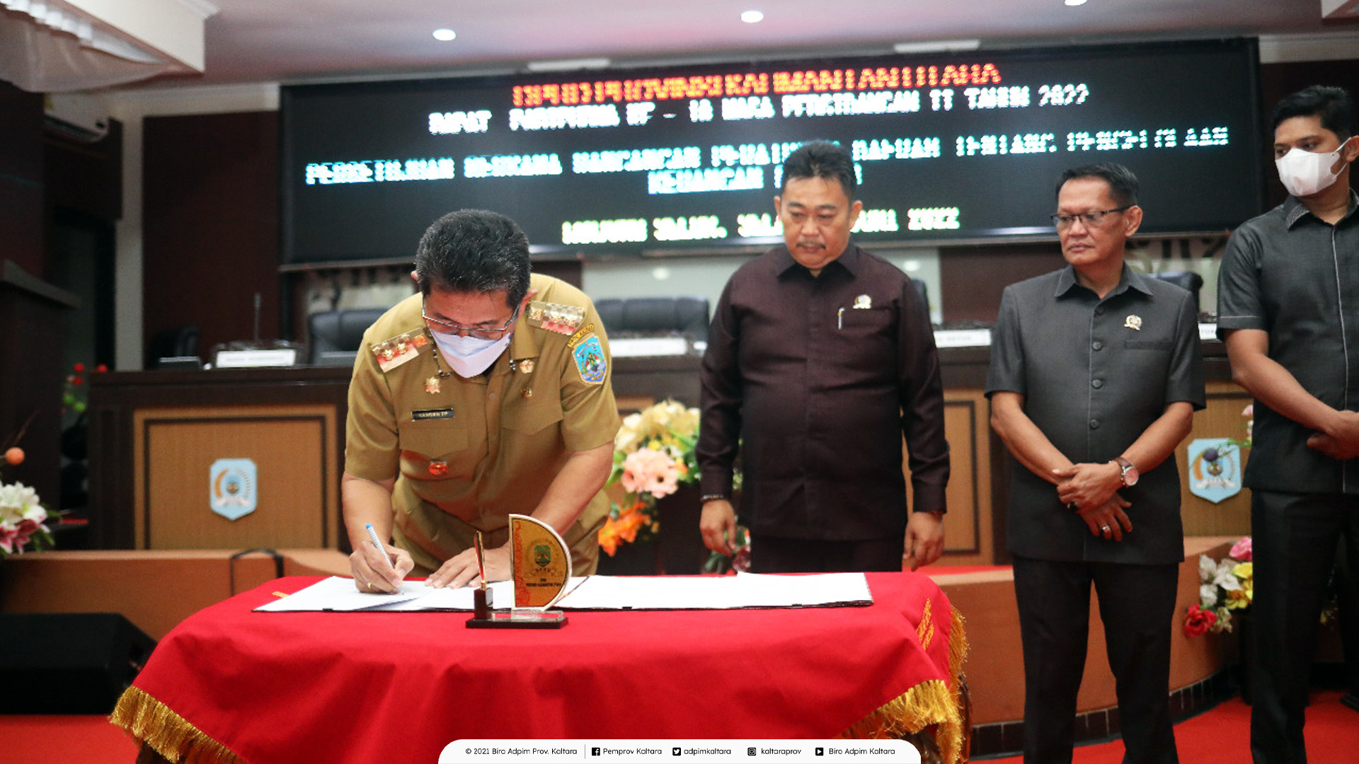 Di Depan Sidang Dewan, Wagub Serukan Kondusifitas dan Hubungan Harmonis