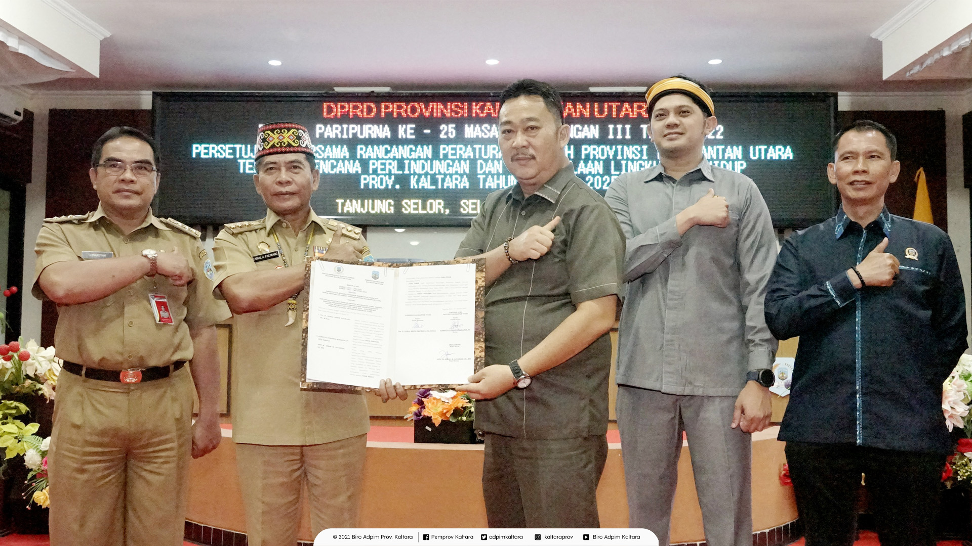 Pemprov Jawab Pandangan Fraksi atas 4 Raperda