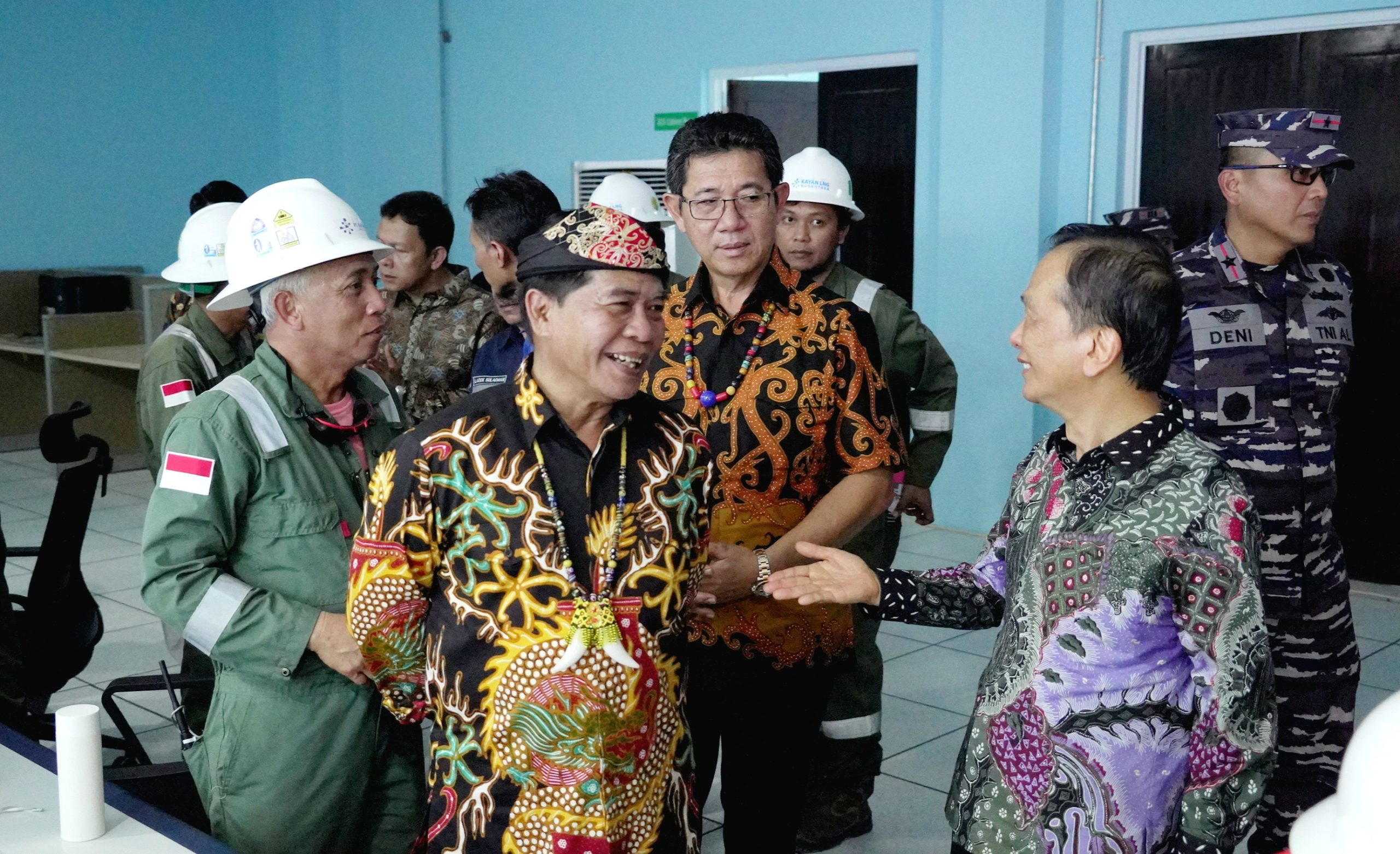 Gubernur Resmikan Kilang Mini LNG Pertama di Indonesia