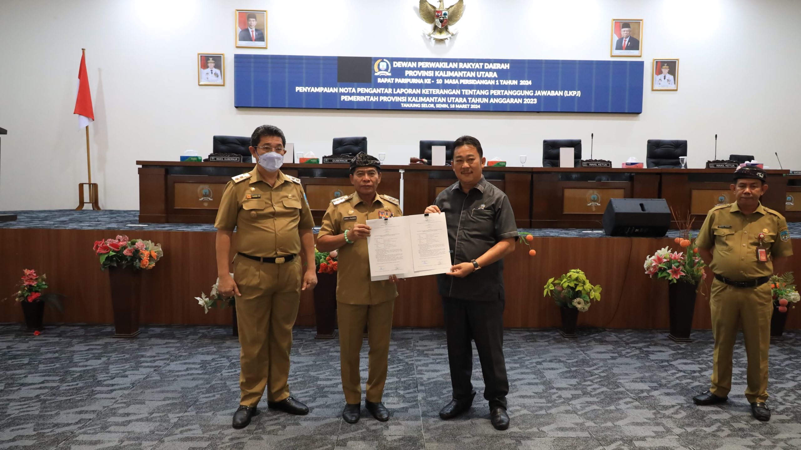 Rapat Paripurna Ke-10 Dewan Perwakilan Rakyat Daerah (DPRD) Provinsi Kaltara