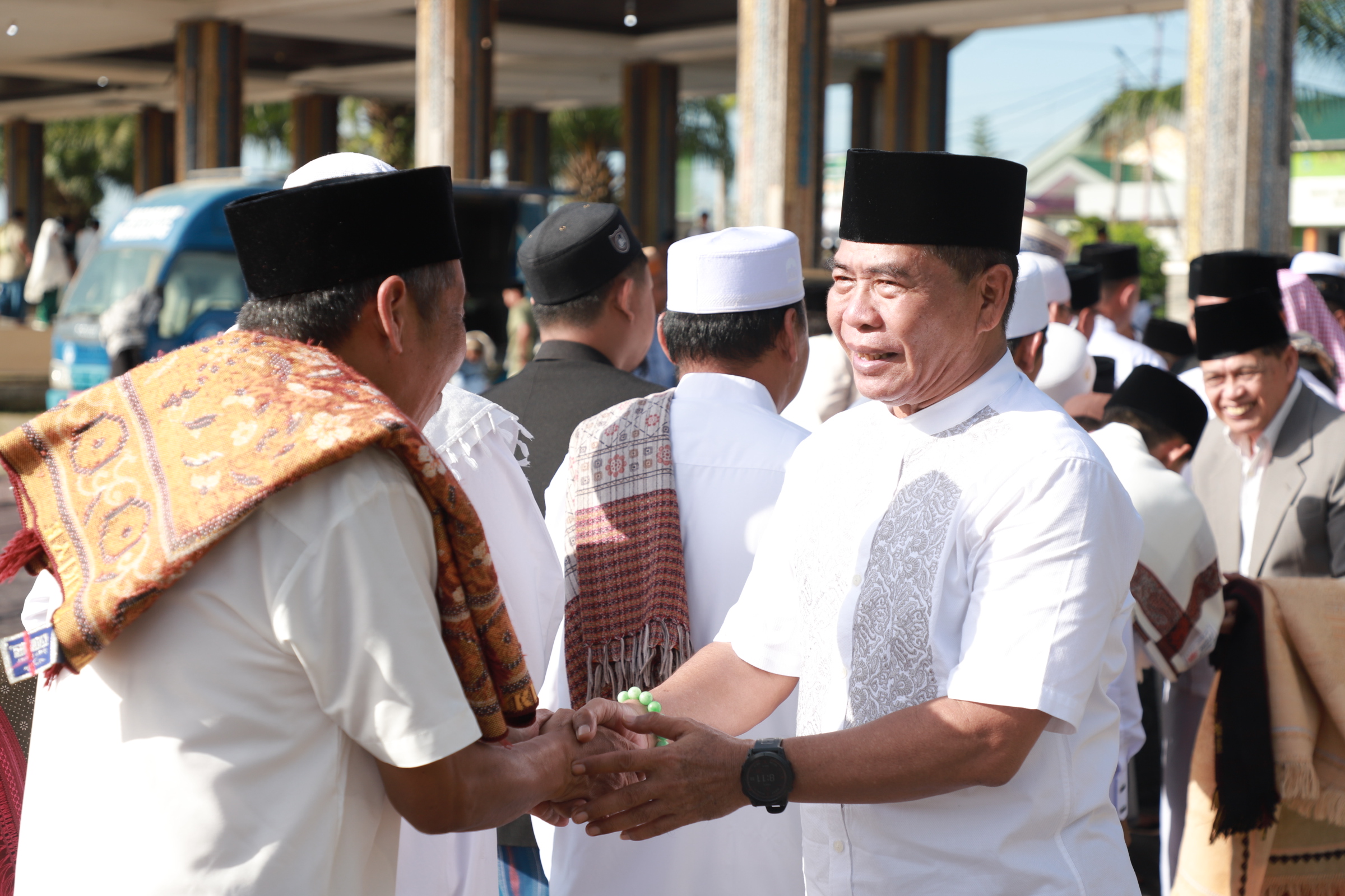 Gubernur: Jadikan Momentum Idulfitri Untuk Rekatkan Silaturahmi