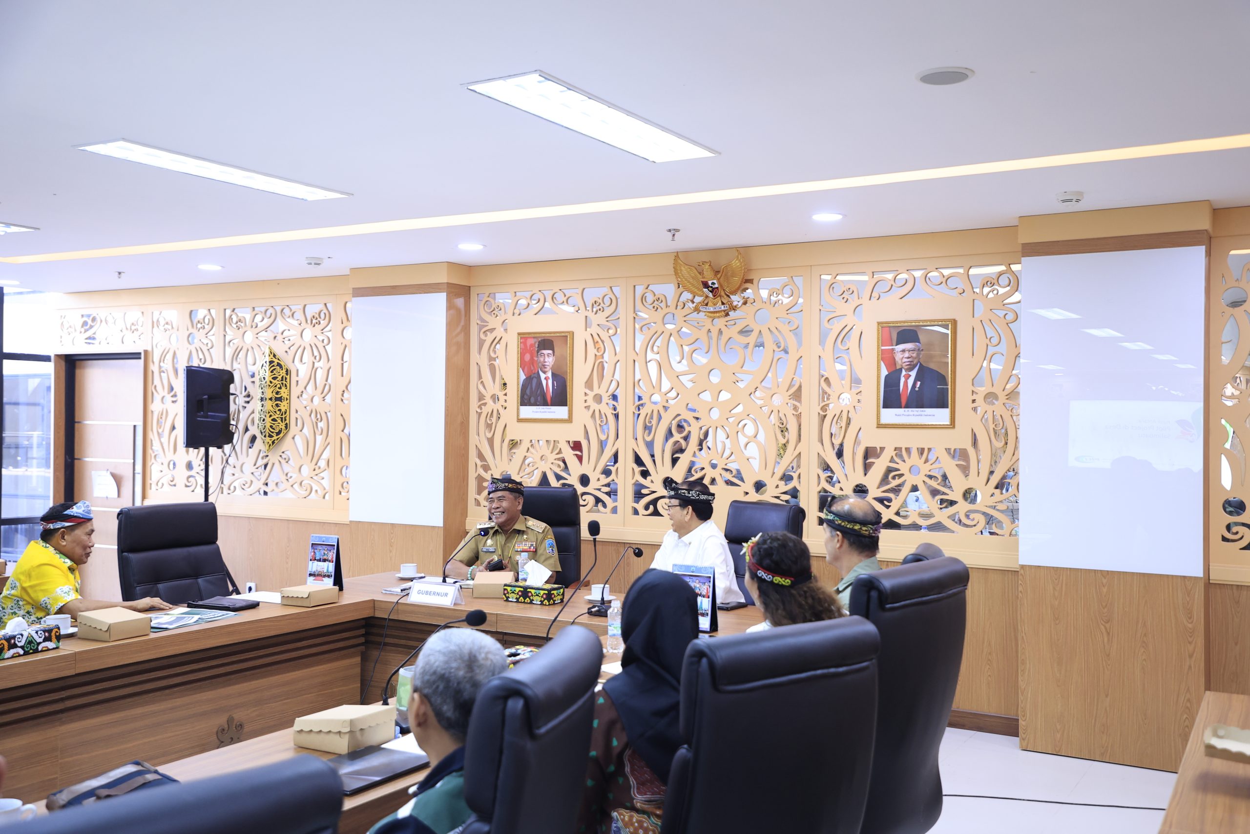 Rapat dengan PT Enggang Kaltara Lestari dan PT Global Eco Rescue Lestari