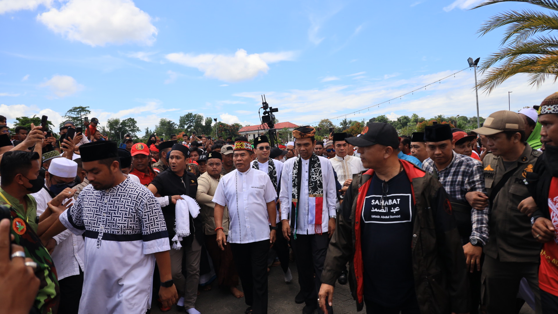 Halal Bihalal Akbar bersama Ustadz. H. Abdul Somad, LC dan Penggalangan Donasi Palestina.
