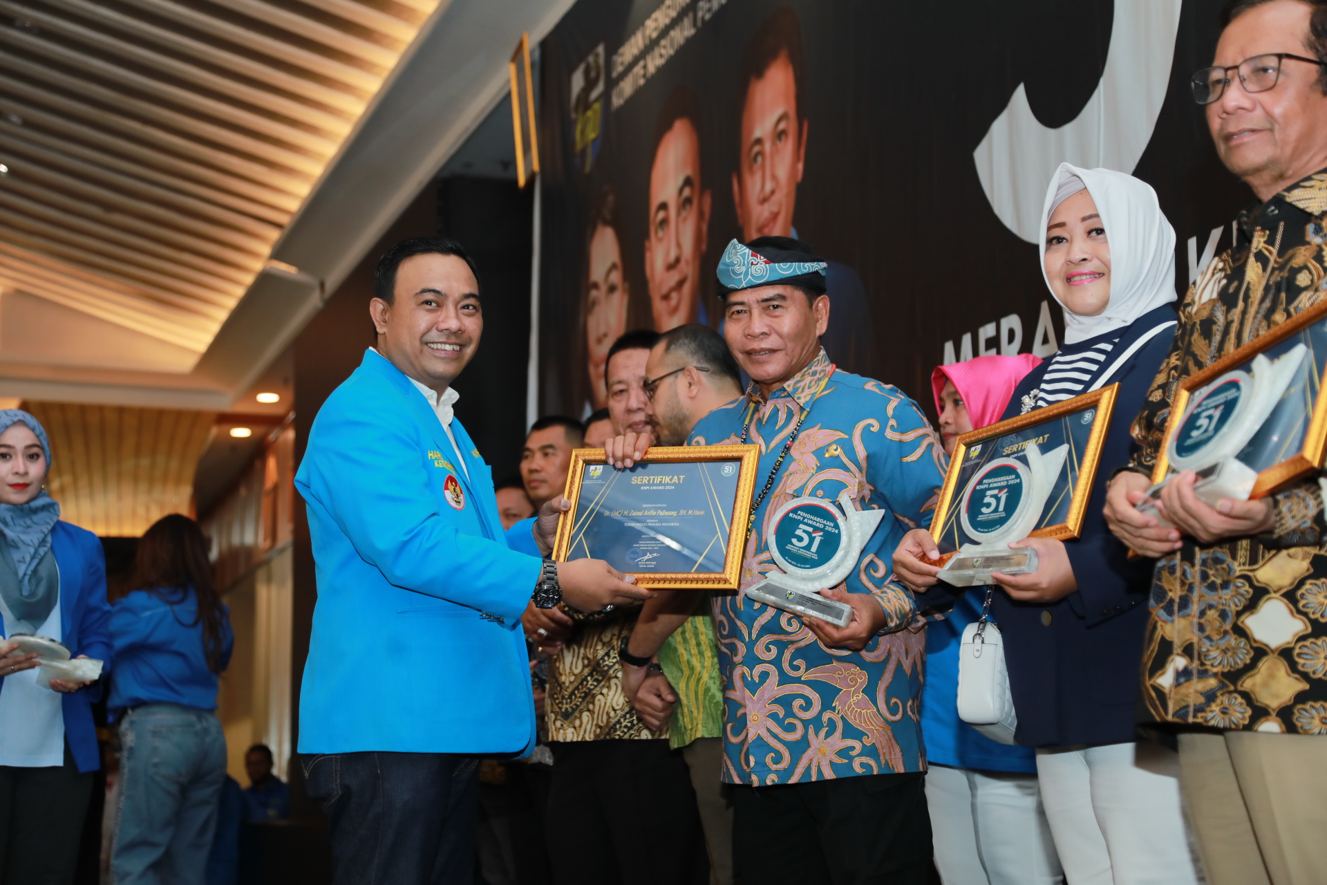 Penghargaan KNPI Award 2024
