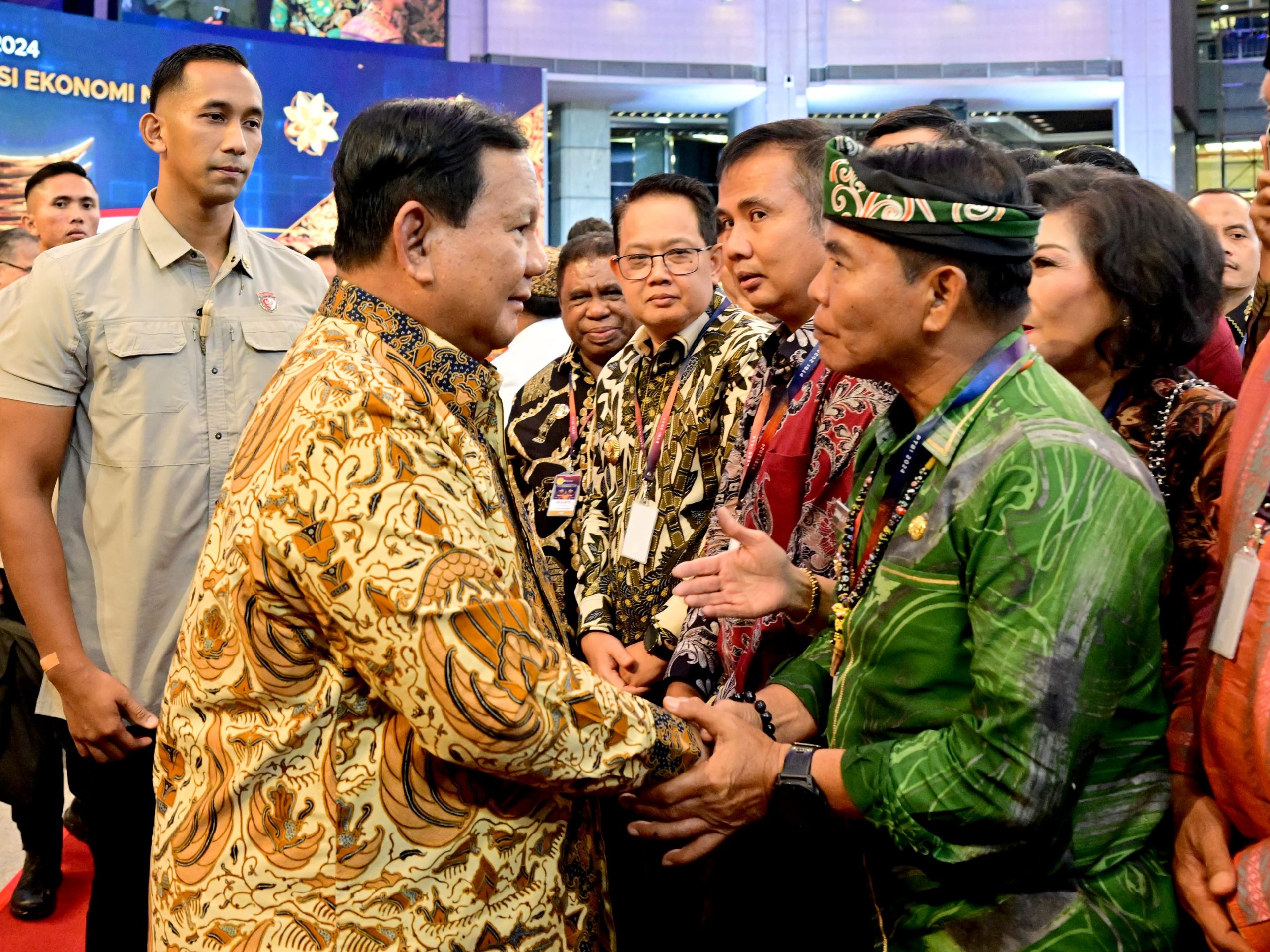 Gubernur Kalimantan Utara Dr. H. Zainal A Paliwang, S.H., M.Hum menghadiri Pertemuan Tahunan Bank Indonesia (PTBI) 2024