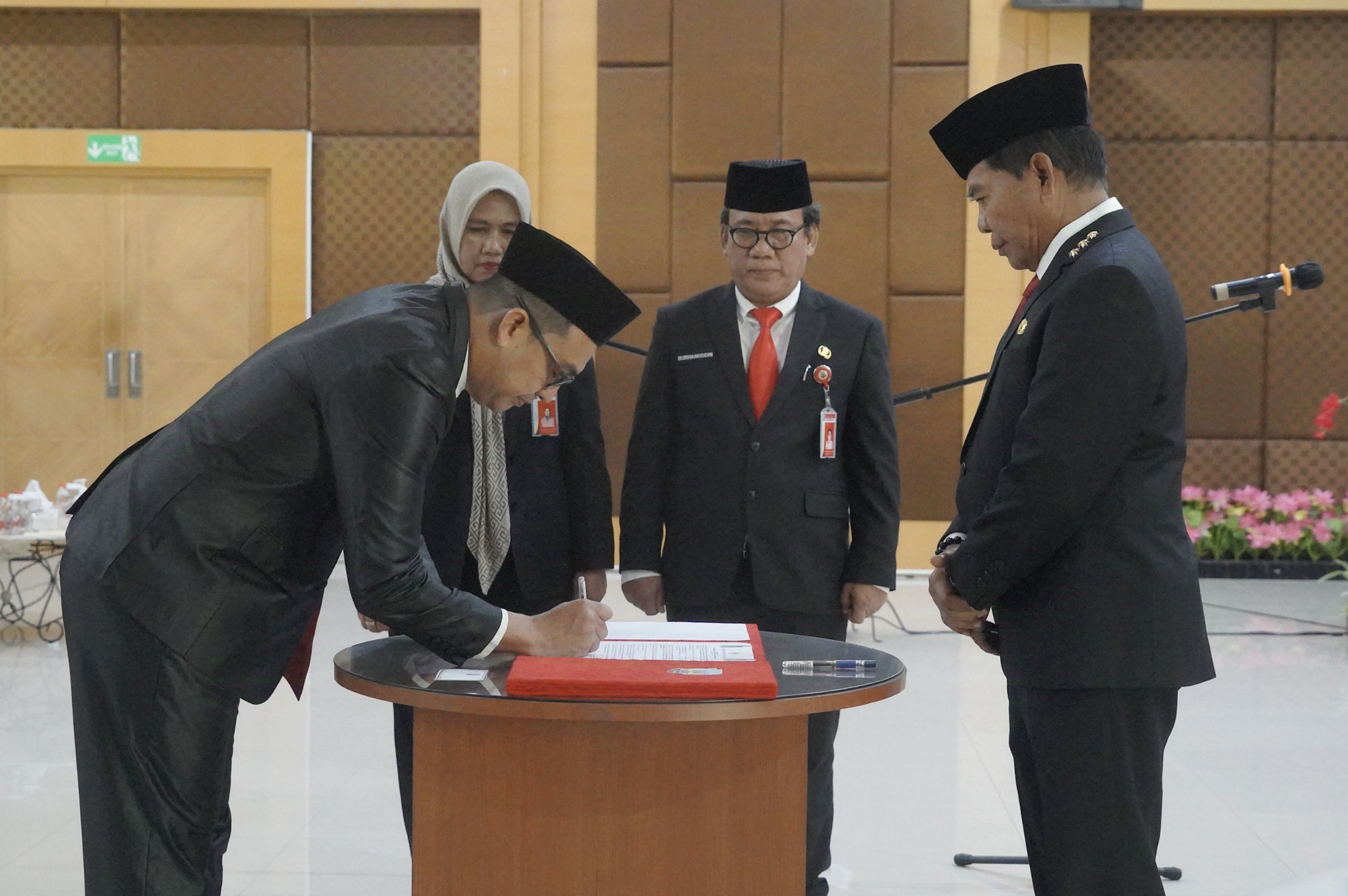 Lantik 9 Jafung, Gubernur Minta Optimalkan Potensi Diri