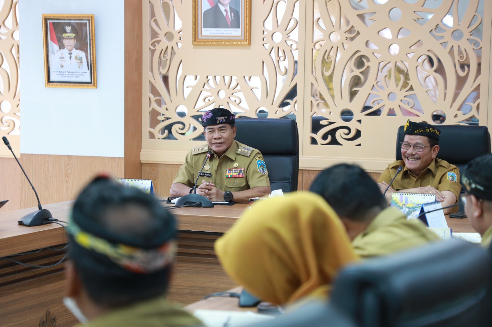 Zainal-Ingkong Pimpin Rapat Perdana, Tekankan Efisiensi Anggaran dan Kolaborasi