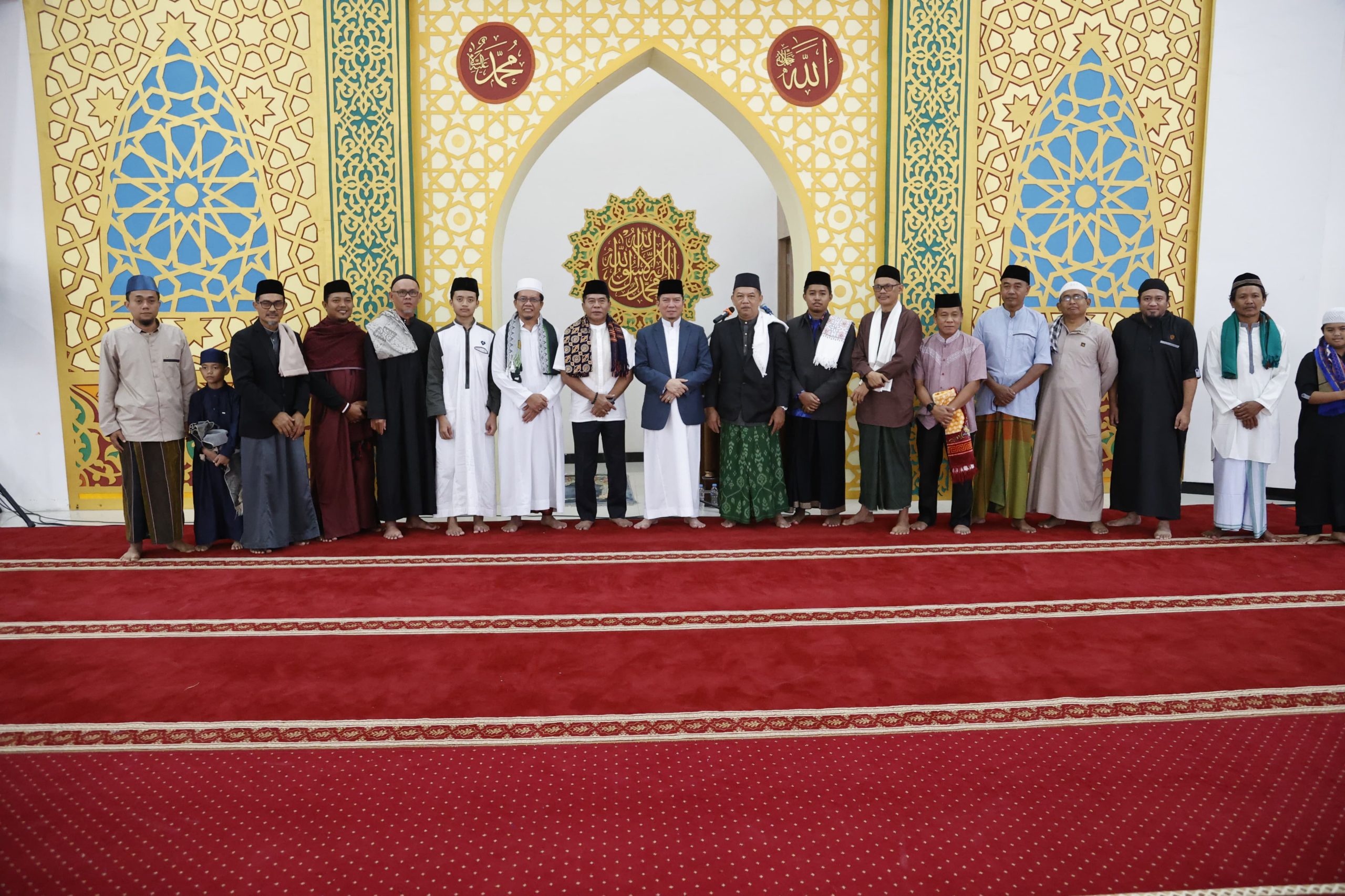 Gubernur Minta Masyarakat Perkuat Ukhuwah Islamiyah