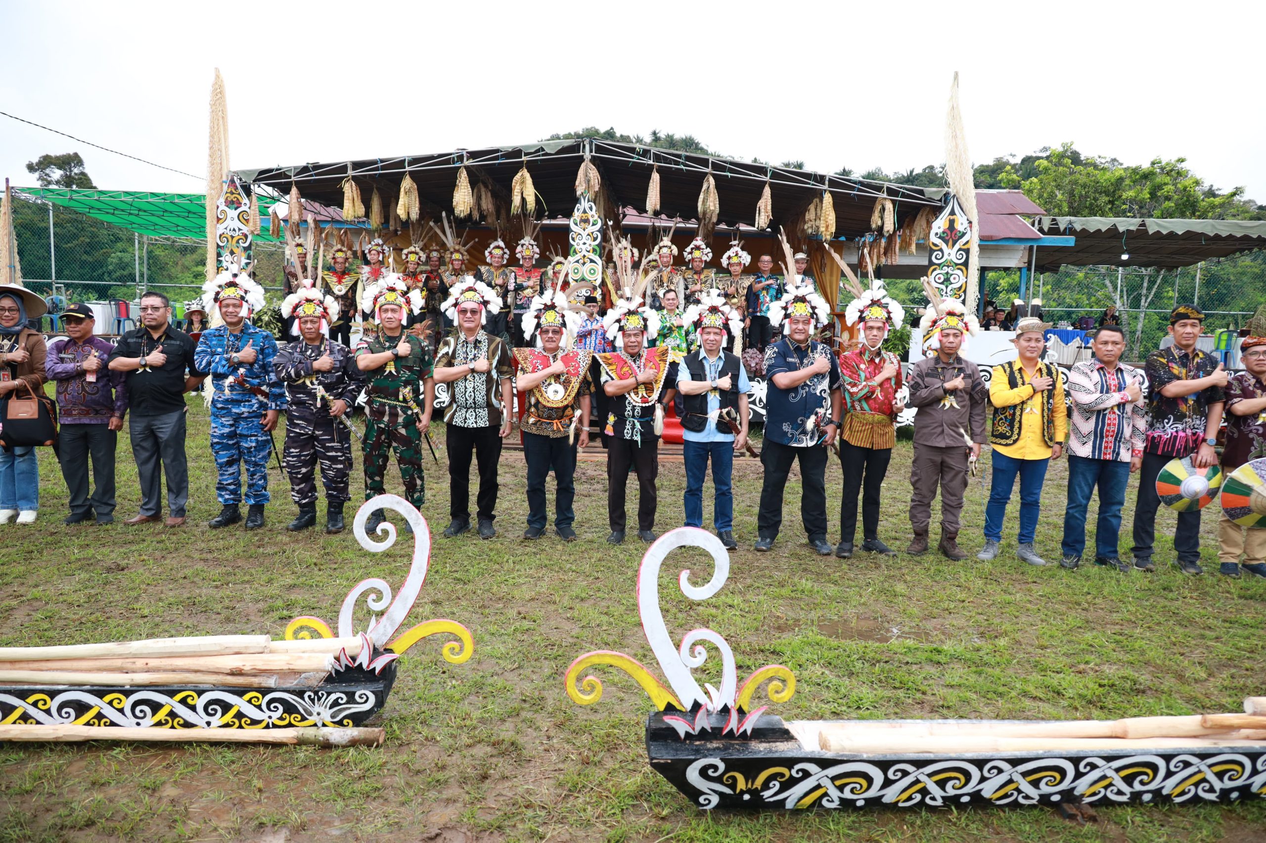 Merayakan Kelimpahan, Merawat Tradisi: Pesta Panen Dayak Kenyah di Long Nawang Memukau