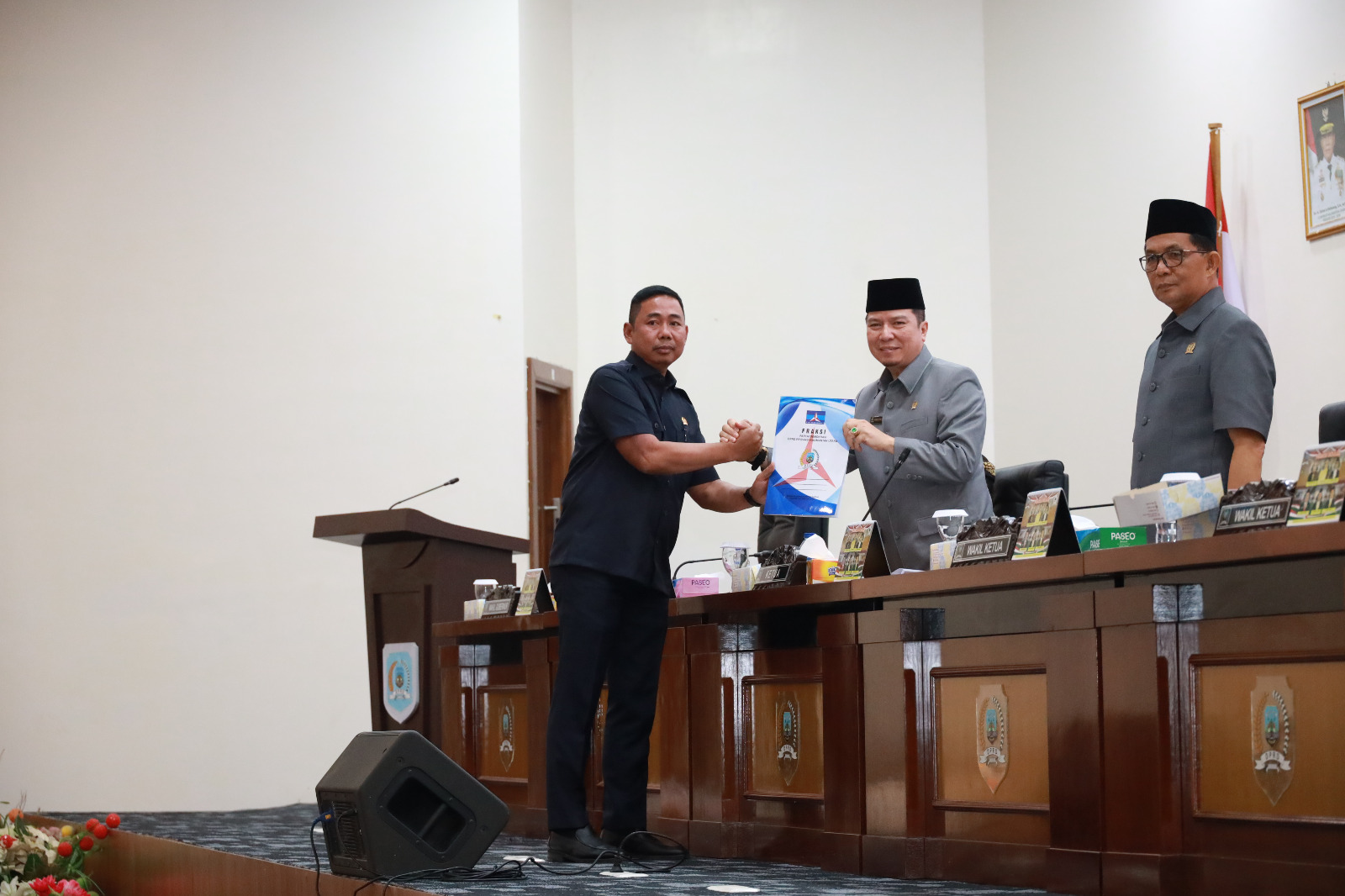 Gubernur komitmen tindaklanjuti rekomendasi LKPJ, Wagub respons pandangan DPRD soal RTRW