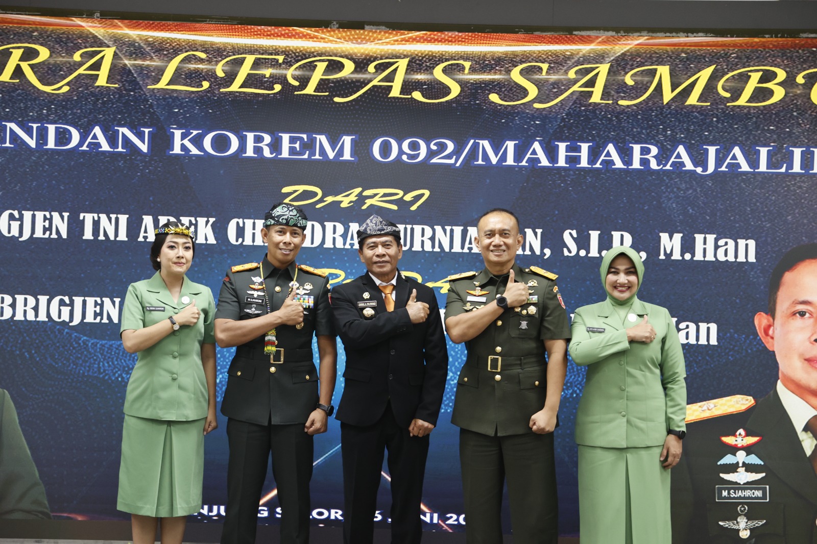 Pisah Sambut Danrem 092/MRL, Gubernur ucapkan terima kasih atas dedikasi Brigjen TNI Adek Chandra