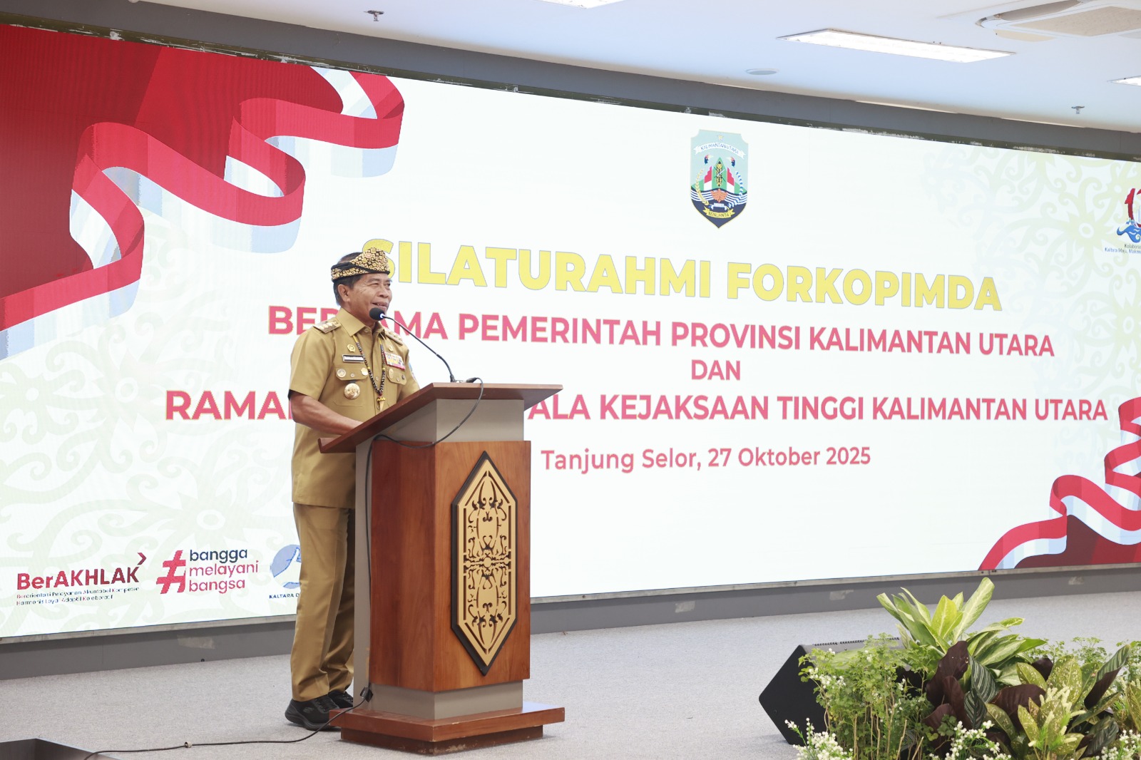 Momen perkenalan Kajati baru, Gubernur-Forkopimda bahas implementasi KUHP baru hingga perlunya Pengadilan Tipikor