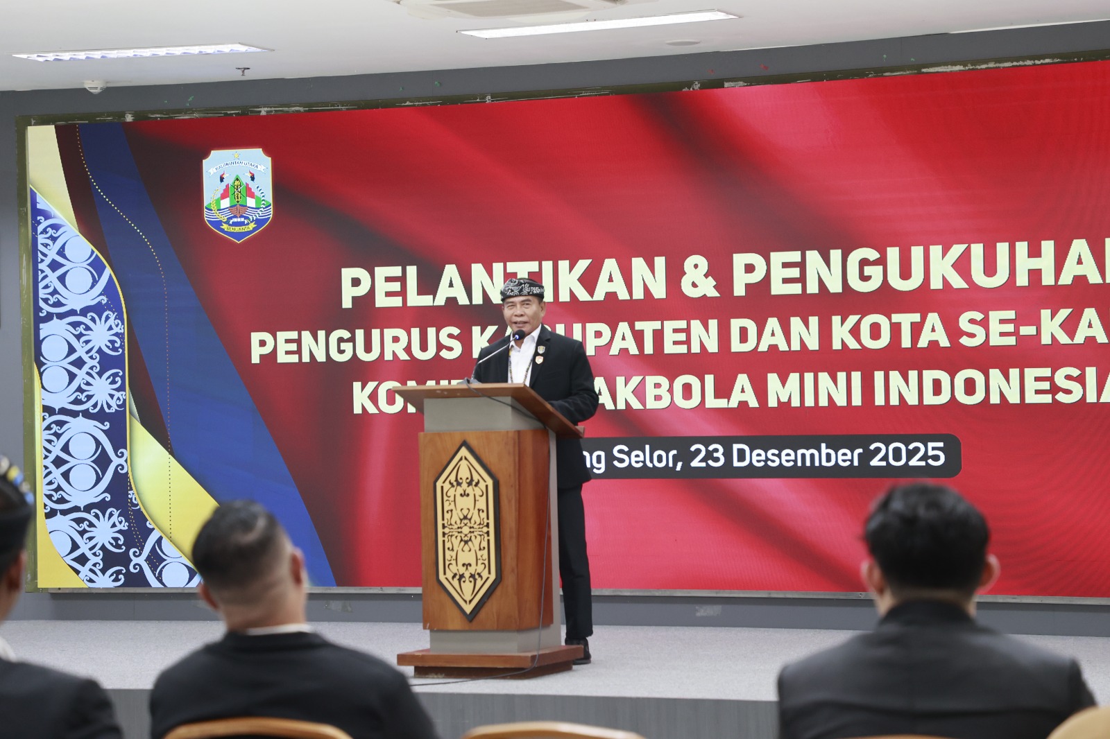 Lantik pengurus KSMI Kaltara, Gubernur: kembangkan sepakbola mini di daerah masing-masing