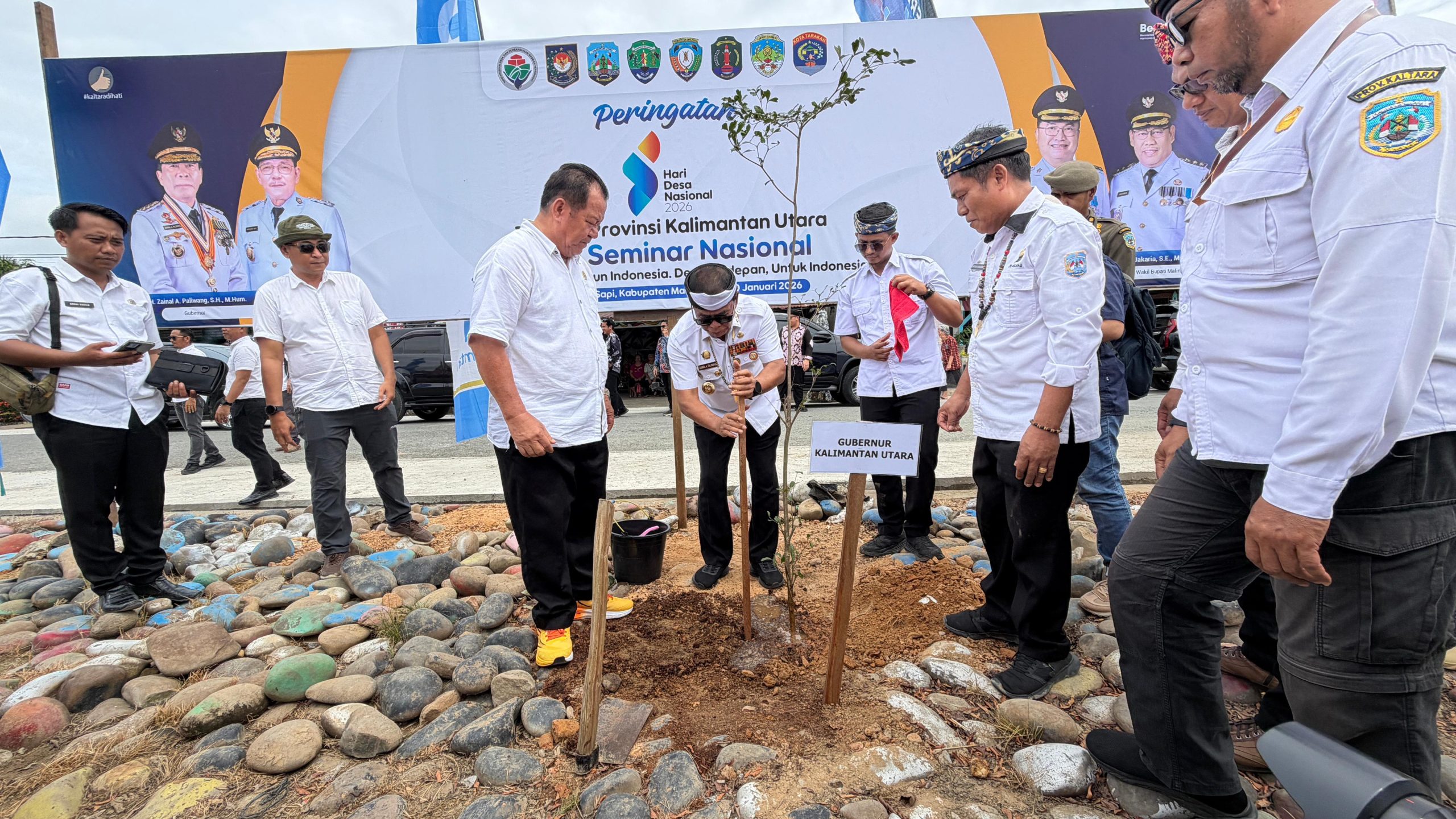 Geliat di Pulau Sapi kala Hari Desa: Dari ratusan ‘Tertinggal’ menuju puluhan desa ‘Mandiri’