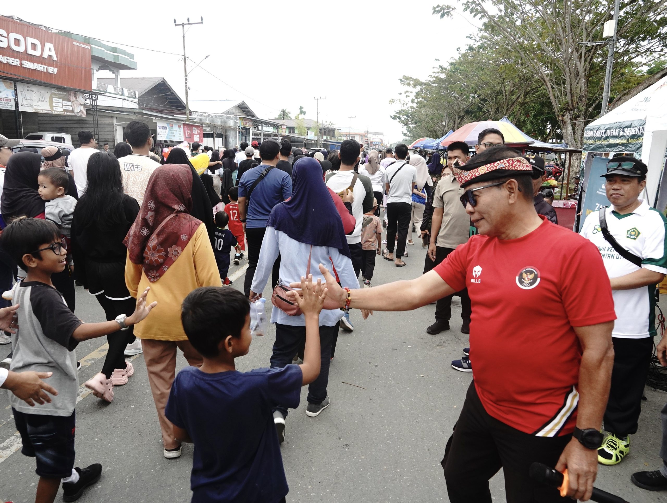 Jalan sehat HUT BAZNAS tumbuhkan nilai solidaritas sejalan dengan spirit zakat