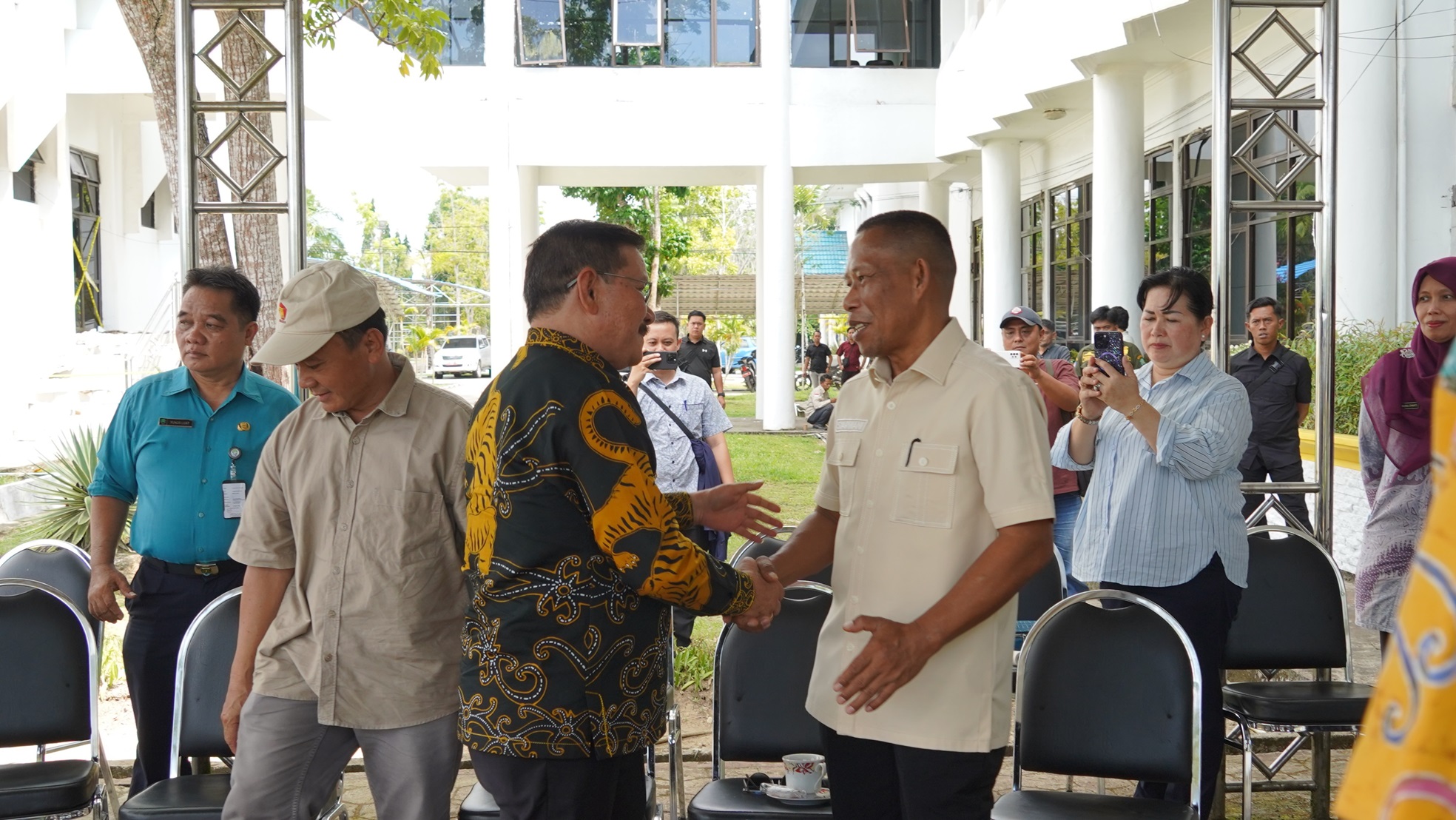 Wagub Ingkong Ala sampaikan keprihatinan serta dukung pemulihan pascakebakaran kantor bupati Bulungan