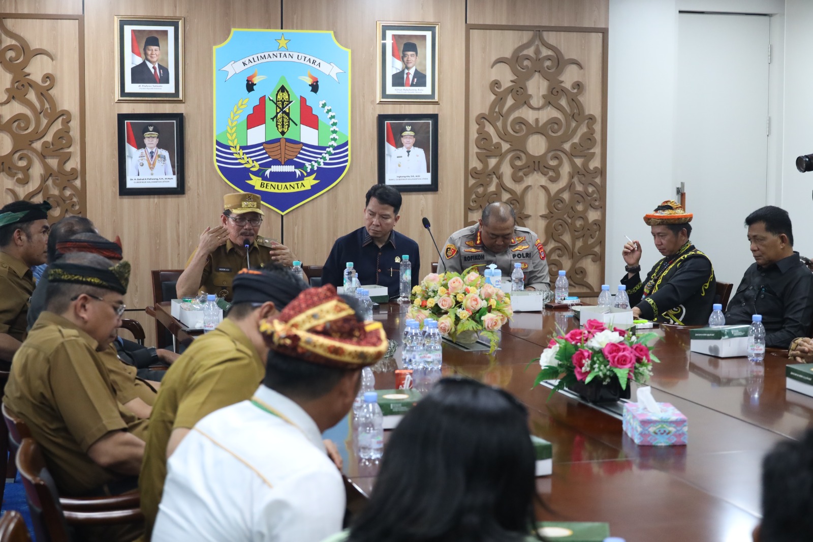 Aksi damai aliansi masyarakat adat, Pemprov-DPRD komitmen kawal regulasi pertambangan rakyat